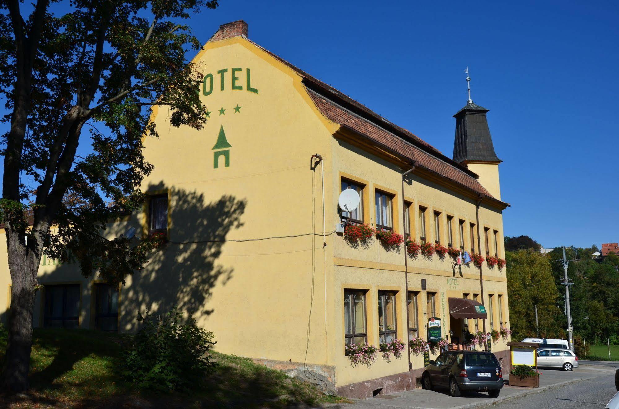 Hotel U Branky Stříbro Exterior foto